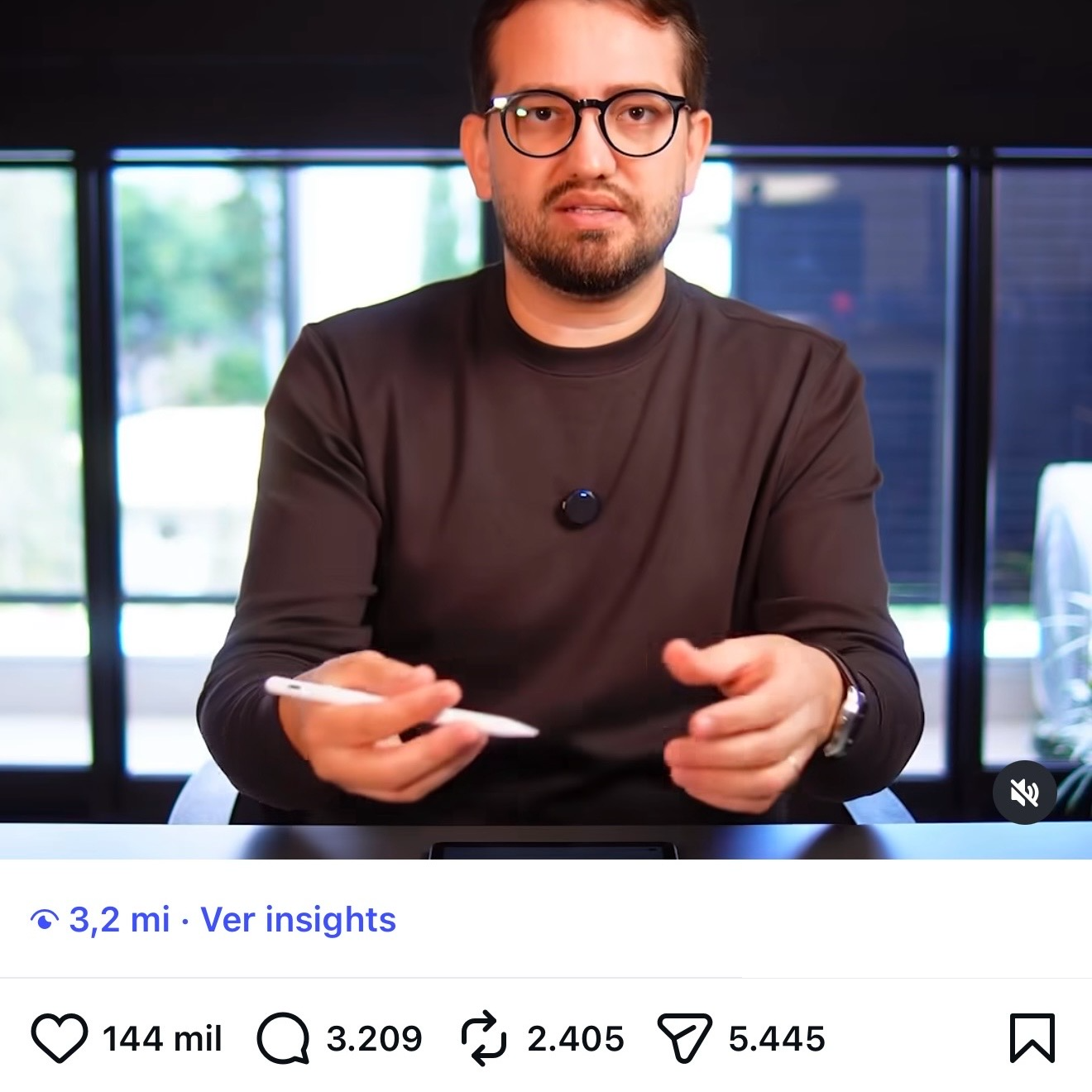 Print com 3,2 mi de visualizações: 144 mil curtidas, 3.209 comentários, 2.405 compartilhamentos, 5.445 envios